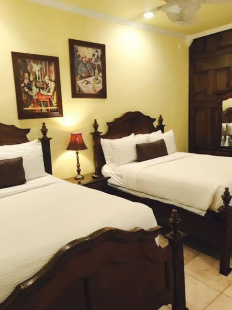 Frenchmen Hotel นิวออร์ลีนส์ ภายนอก รูปภาพ