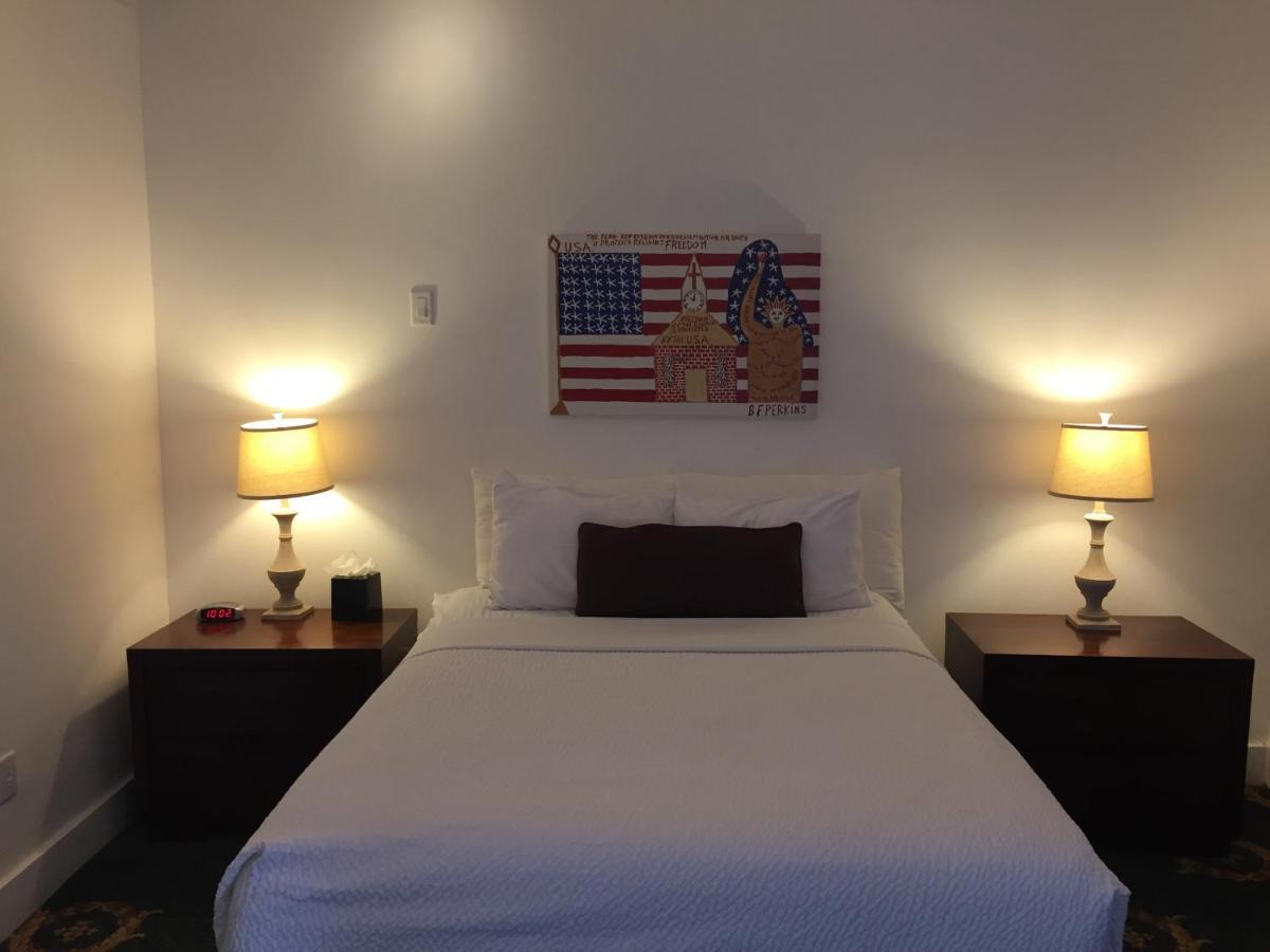 Frenchmen Hotel นิวออร์ลีนส์ ภายนอก รูปภาพ