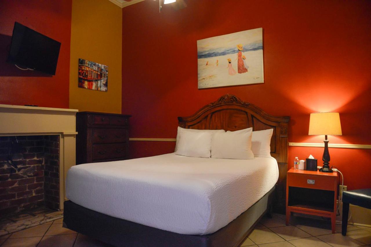 Frenchmen Hotel นิวออร์ลีนส์ ภายนอก รูปภาพ